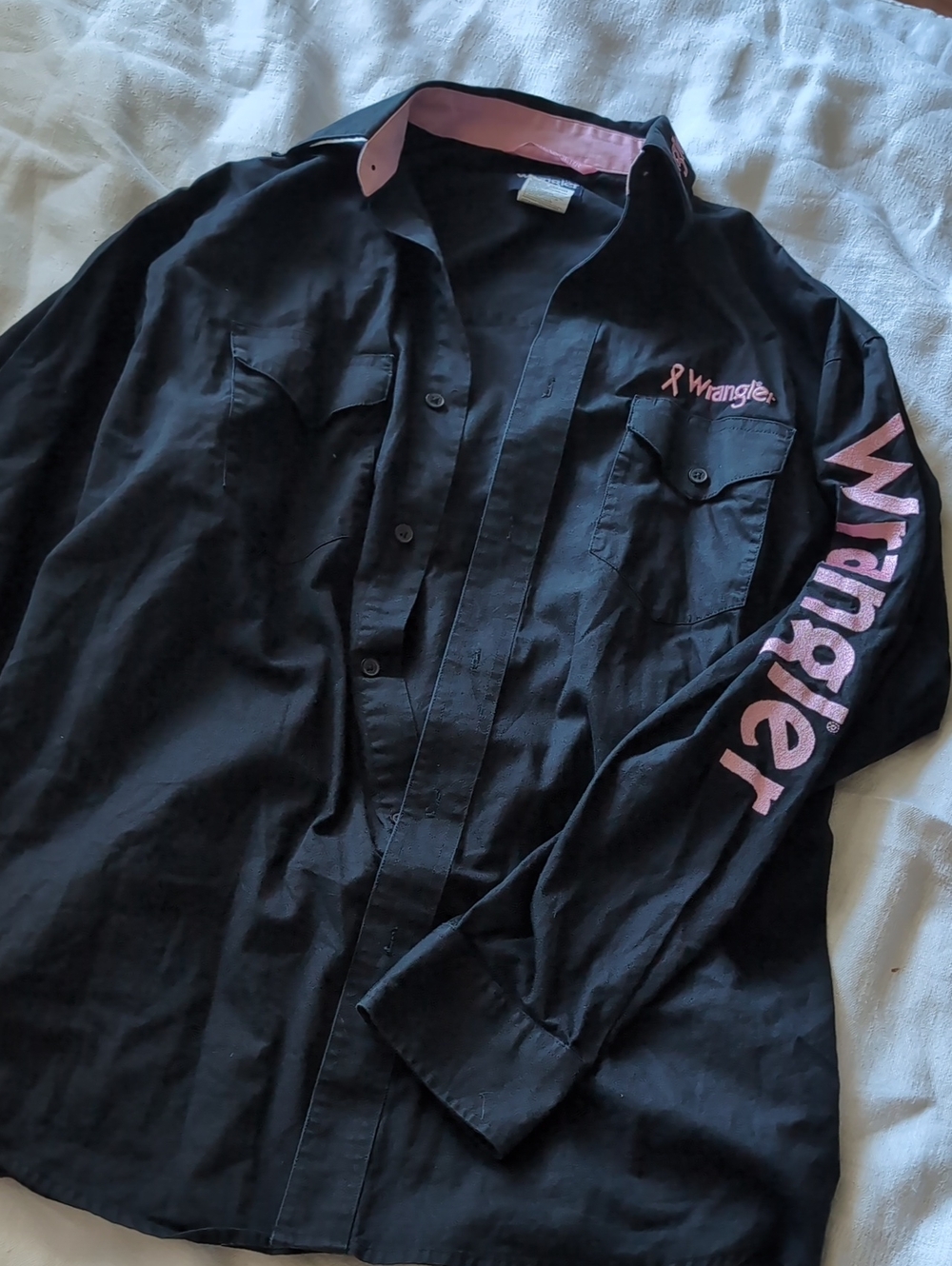 Wrangler Black Button-Front Shirt with Pink Script